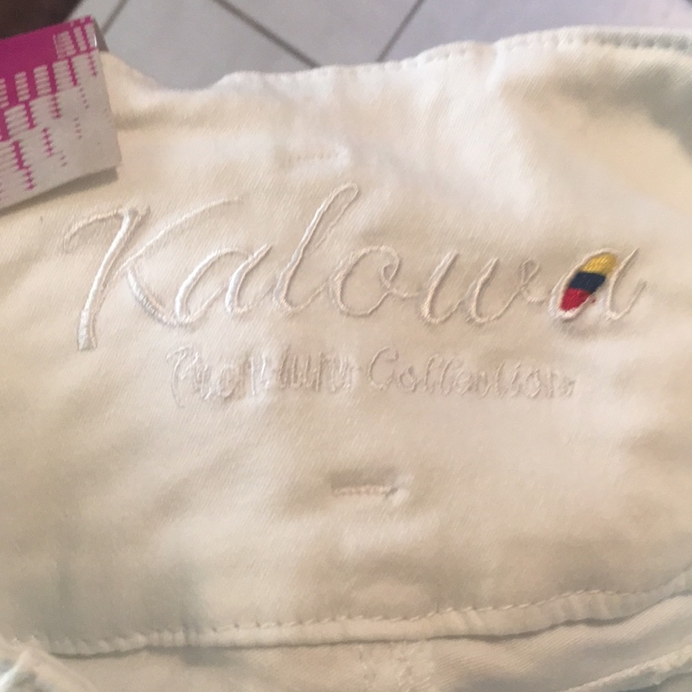 HW WHITE JEANS - Picture 14 of 14